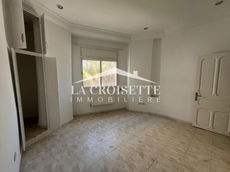 Appartement S+2 avec terrasse vue sur mer à La Marsa
